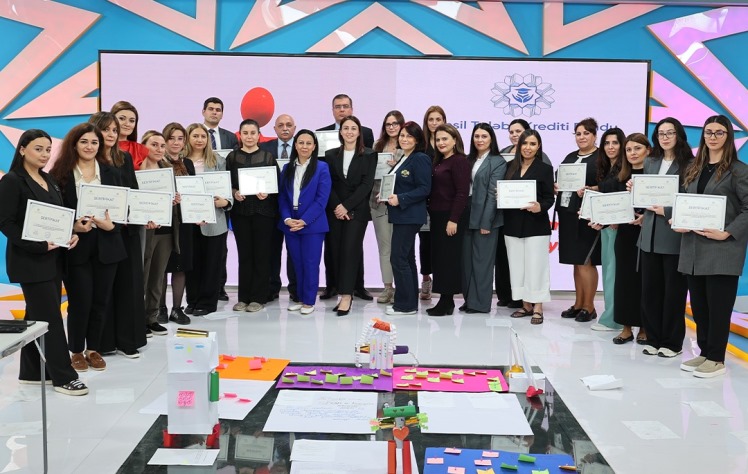 Bakı Qızlar Universitetinin əməkdaşı peşəkar inkişaf təlimində iştirak edib