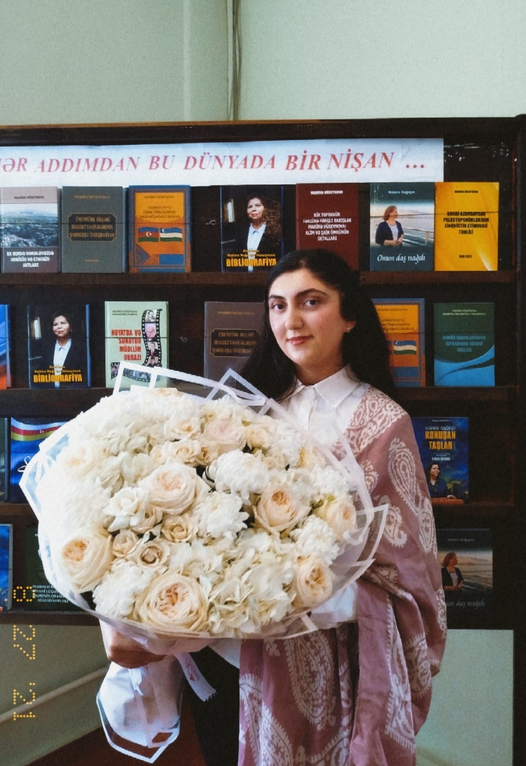 Bakı Qızlar Universitetinin tələbəsinin “Köhnə dəftərin səhifələri” adlı hekayəsi təqdim olunur